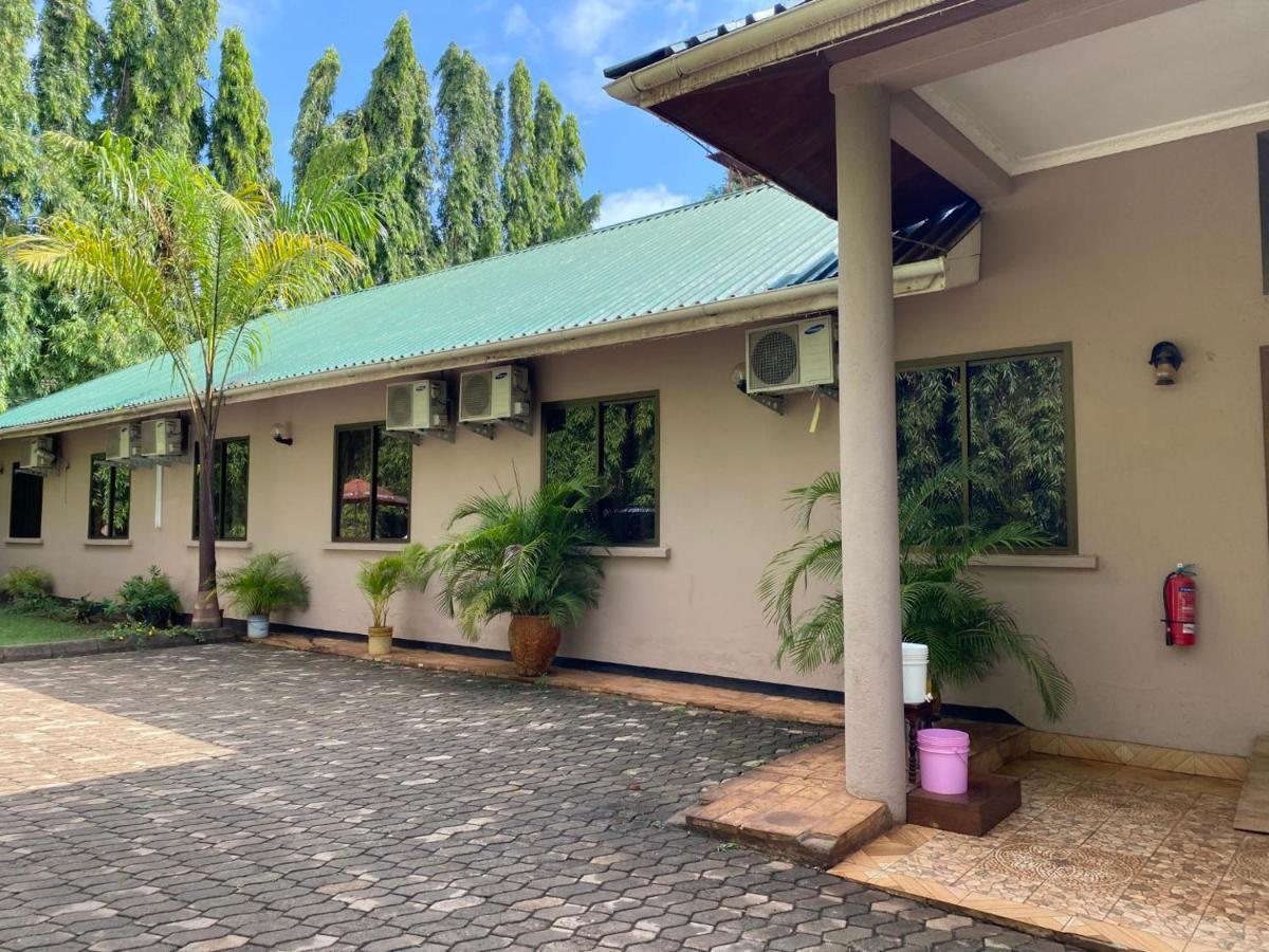 Sangana Lodge Moshi Exteriér fotografie